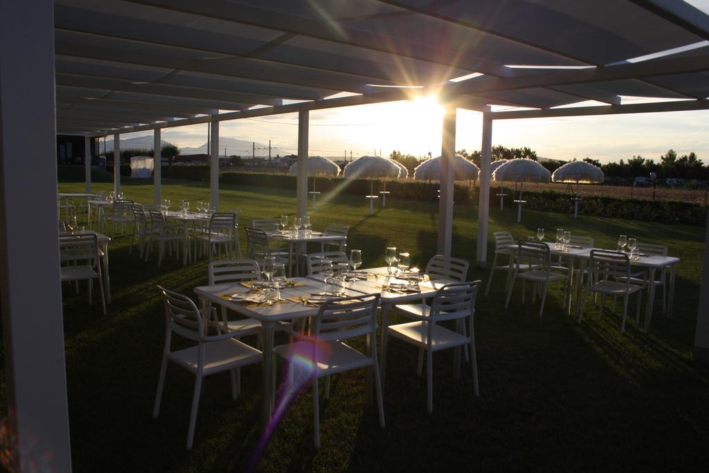 Agriturismo Frontemare 朱利亚诺瓦 外观 照片