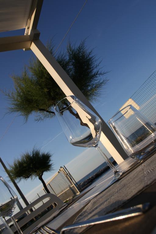 Agriturismo Frontemare 朱利亚诺瓦 外观 照片