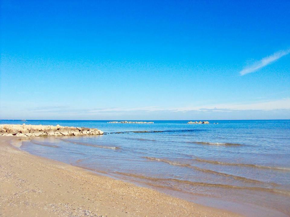 Agriturismo Frontemare 朱利亚诺瓦 外观 照片